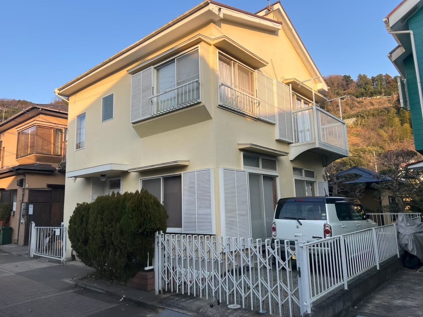 小田原市 N様邸 屋根塗装・外壁塗装・雨樋交換 施工前の様子